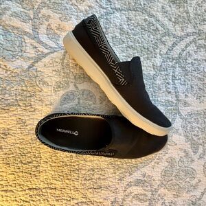 Merrell Black Canvas Shoes size 11